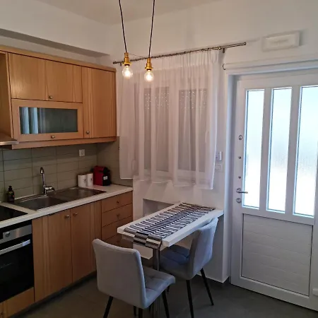 Hera Gk Apts Apartament
